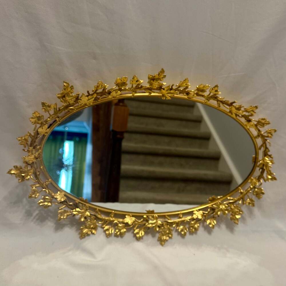 Vintage Hollywood Regency Gold Mirrored Dresser Tray or Wall Mirror, 1960s RARE - Picture 4 of 16